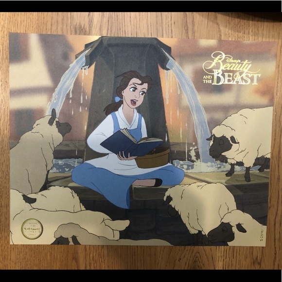 Bookish Beauty Belle Collectible - Picture 9 of 9